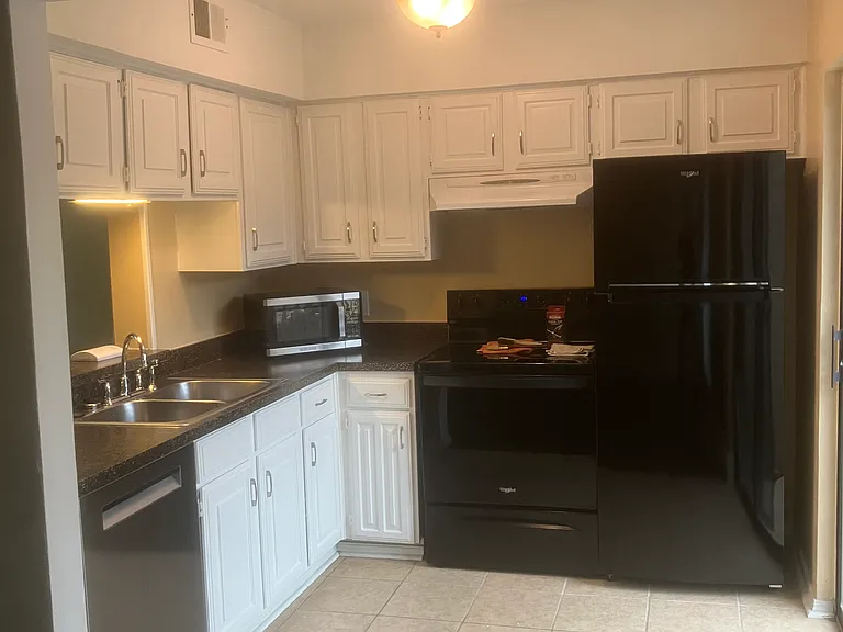 4800 Northway Dr #3C — Photo 27