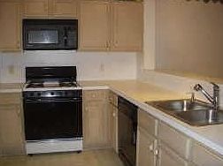 2nd image of 10923 Malden Dr