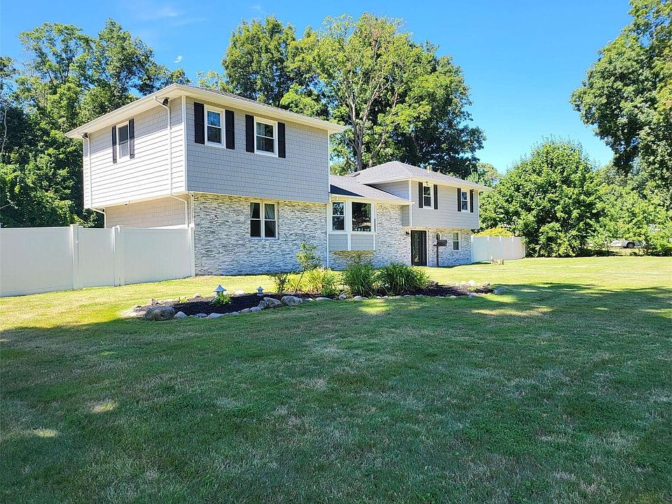 2 Mark Dr, Smithtown, NY 11787 MLS 3427004 Zillow