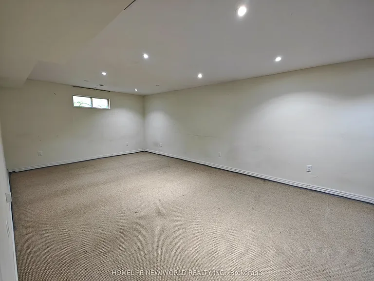 205 Risebrough Circuit — Photo 16