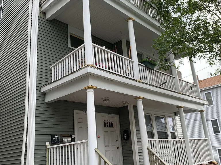 97 Pleasant St #1 — Photo 1