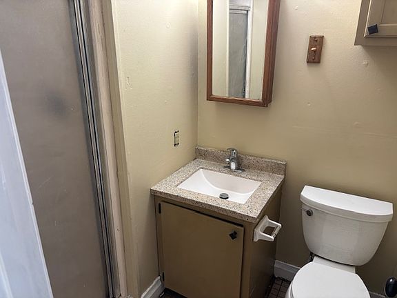 5th image of 1722 Albert St #1722A