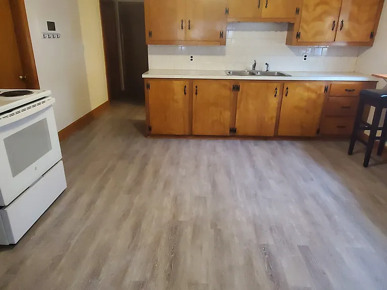 16 Valley St — Photo 12