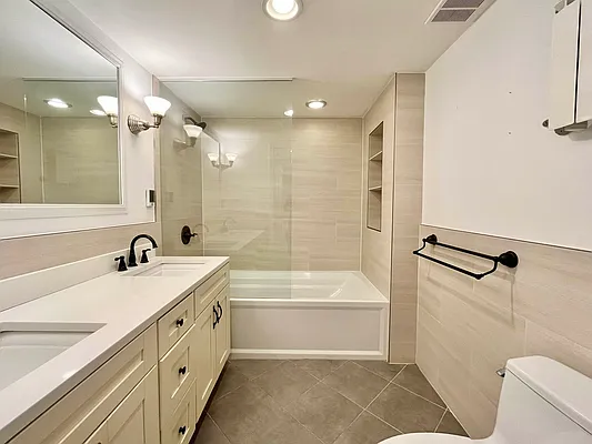 Rented by Brown Harris Stevens | media 57