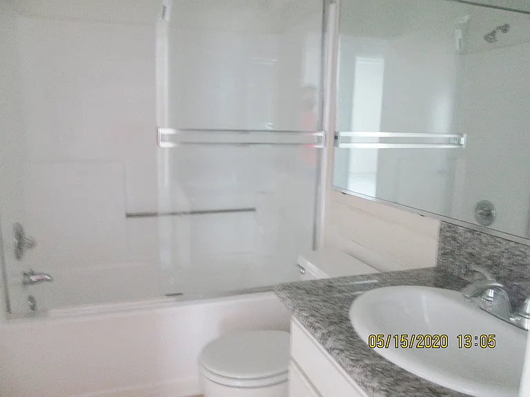 Lido Apartments - 11221 Richland Ave — Photo 18