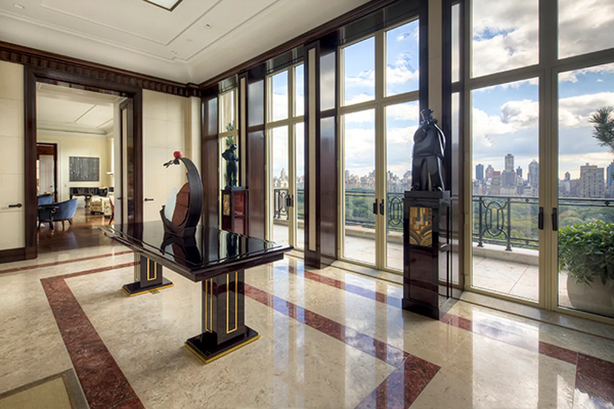 15 Central Park West residence