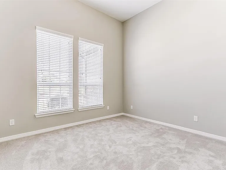 4227 Carol Ridge Dr — Photo 22