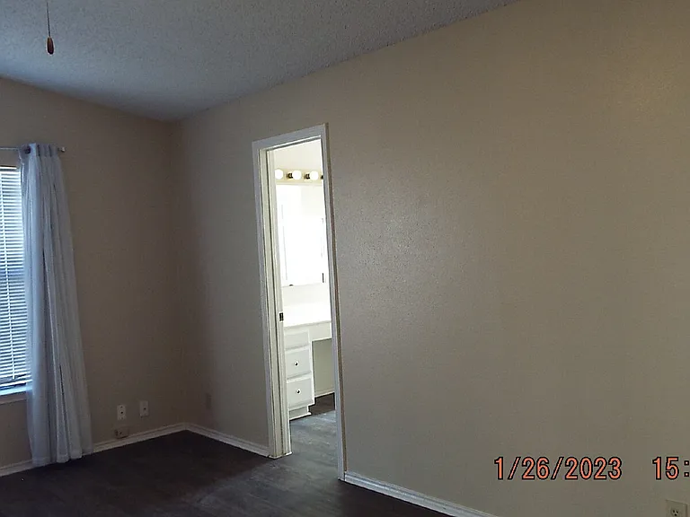 3422 Sunlit Grv — Photo 12