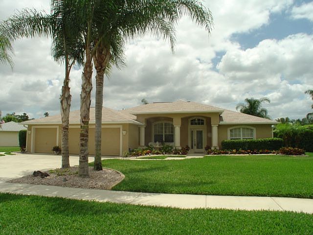 5950 Shady Creek Ln.