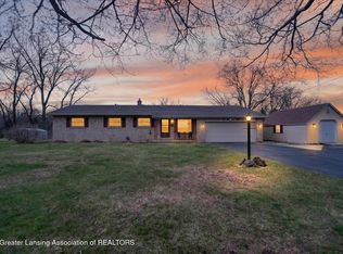 7713 Jon Scott Dr, Grand Ledge, MI