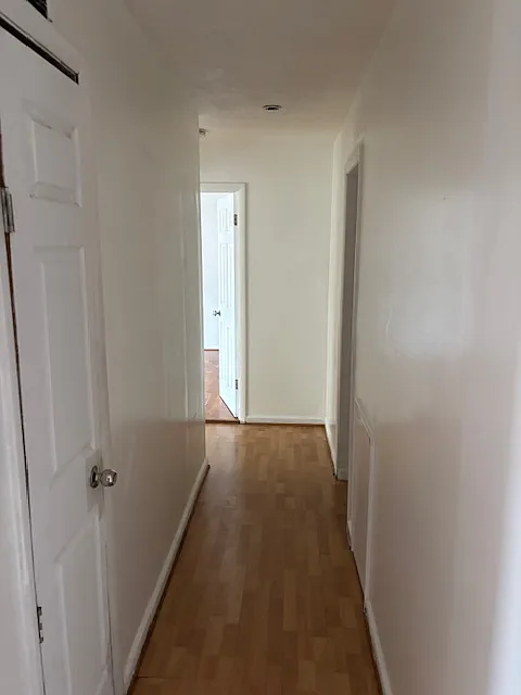 3 bed, 864 sqft, $975 — Photo 4