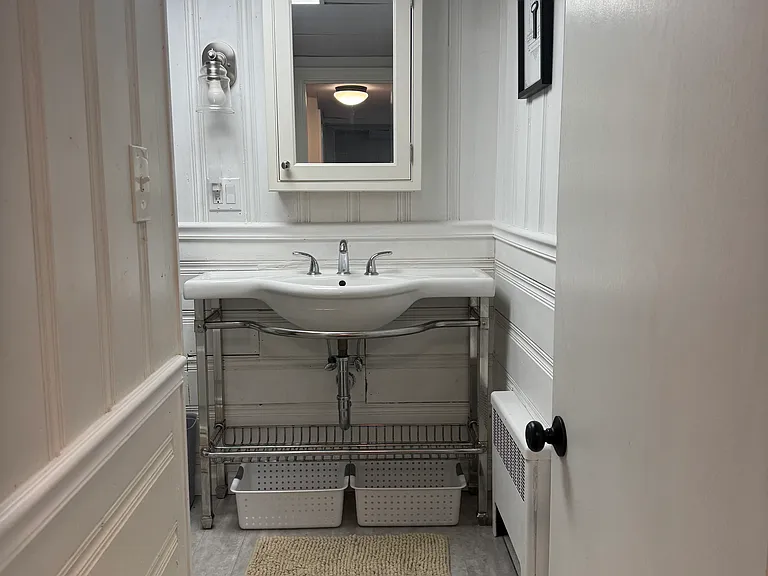 132 Woodbine St #1 — Photo 14