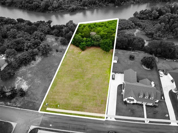 8312 Spicewood Springs Rd, China Spring, TX 76633