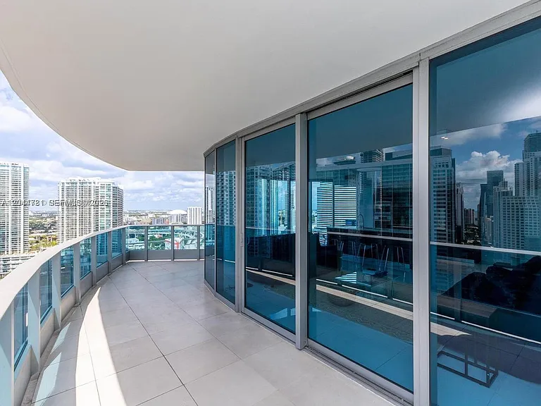 200 Biscayne Boulevard Way #3102 — Photo 2