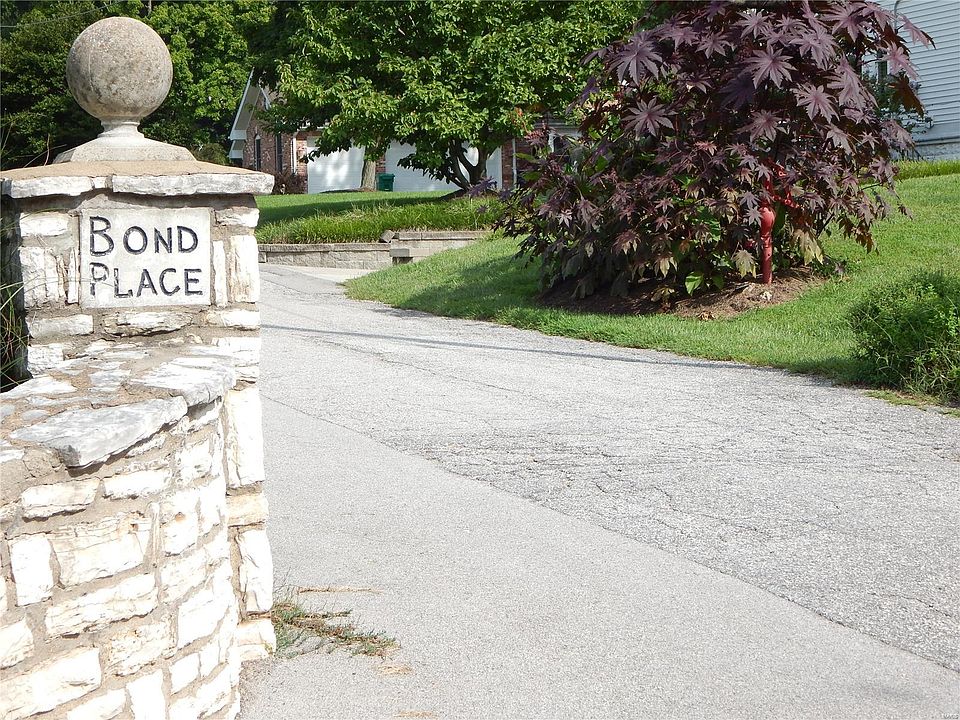 1st image of 12901 Bond Pl