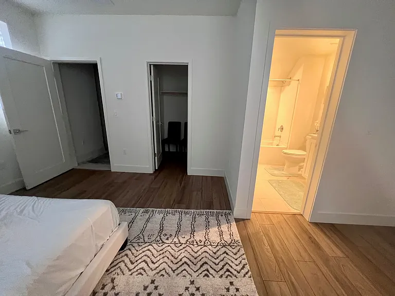 9356 Ocean Park Way — Photo 4