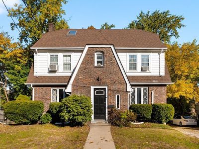 64 Undine Rd, Brighton, MA, 02135