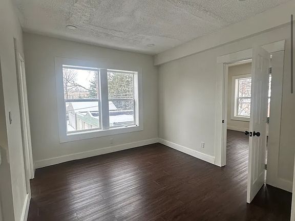 3rd image of 13464 Clifton Blvd #207