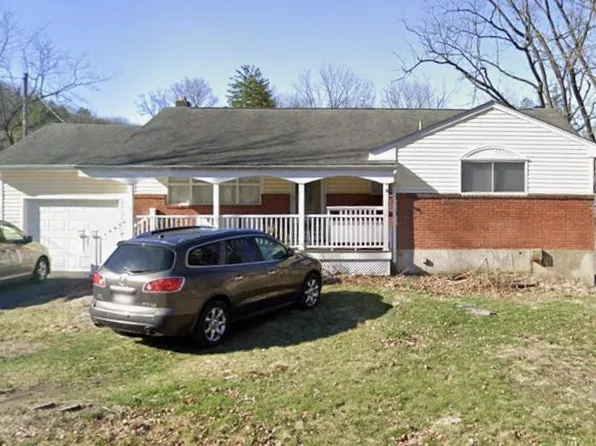 4 Merriewold Lane S, Monroe, NY 10950