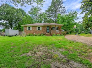 405 Yankee Rd, Piperton, TN 38017
