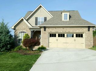 1147 Bishops View Ln, Knoxville, TN 37932