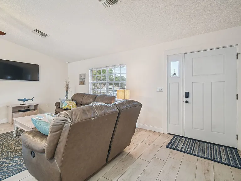 13382 Banyan Rd — Photo 25