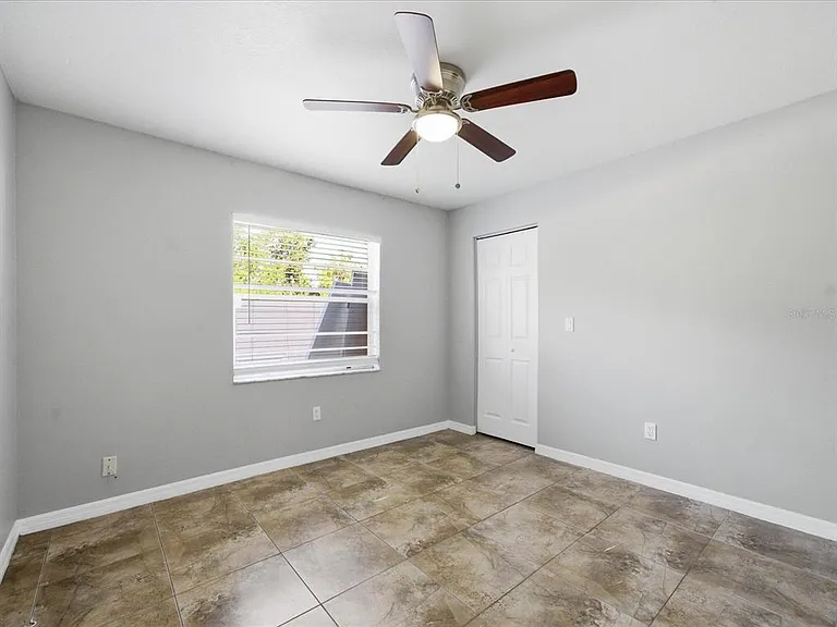 7615 Lemon Wood Ct — Photo 28