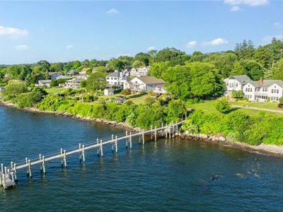 205 Seaside Dr, Jamestown, RI, 02835