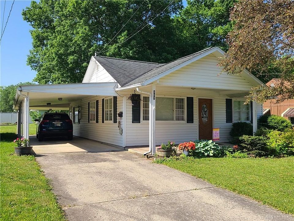 1st image of 307 Maple Ave