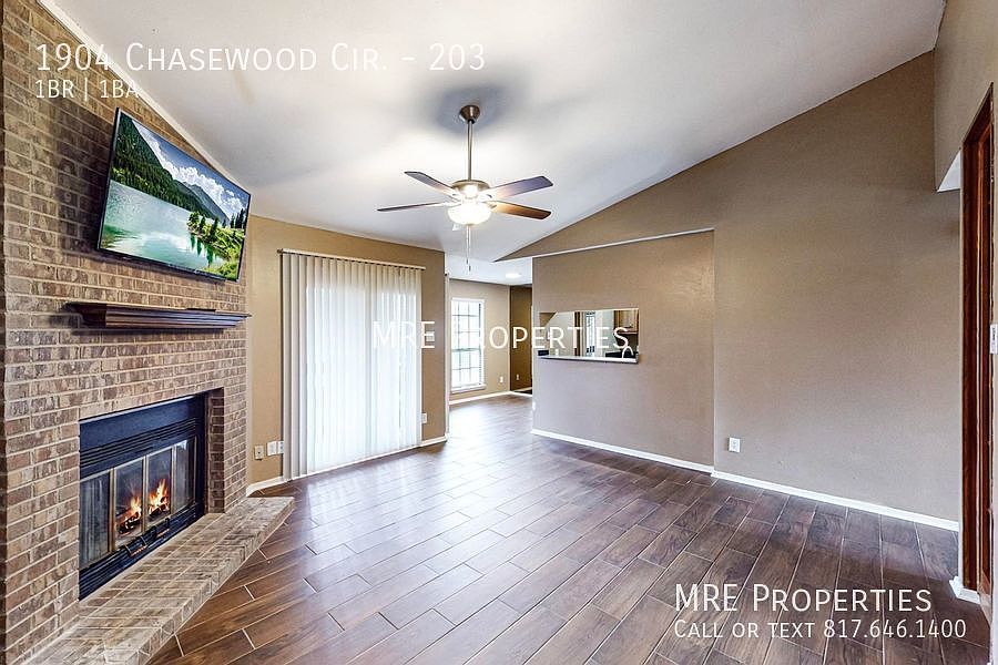 1st image of 1904 Chasewood Cir APT 203