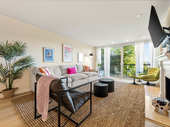 8535 W West Knoll Dr APT 312