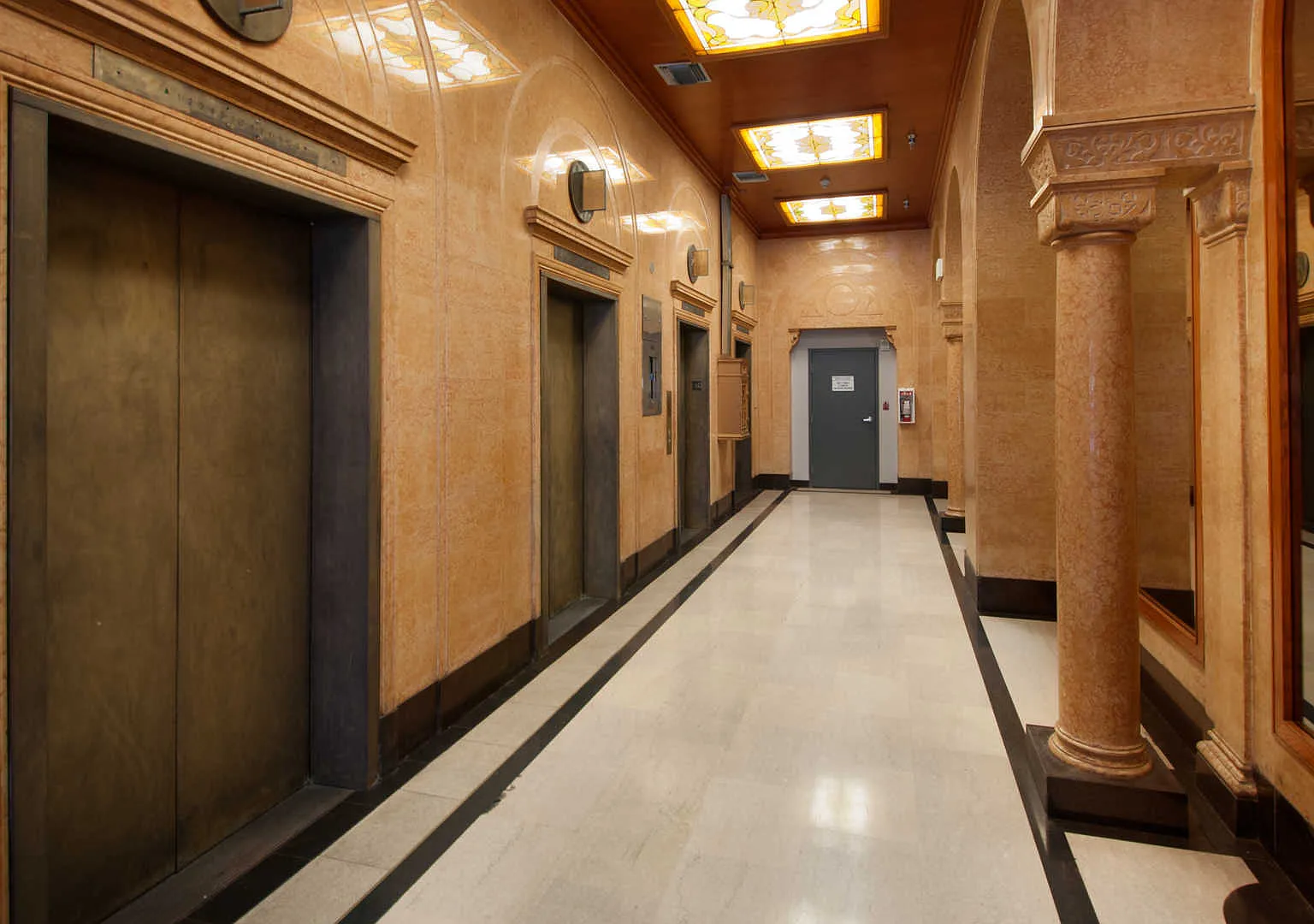 Milano Lofts — Photo 2