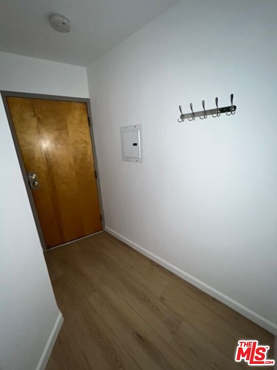 1st image of 821 S Wilton Pl #210