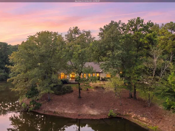 113 Brookshire Ln, Pelham, AL 35124