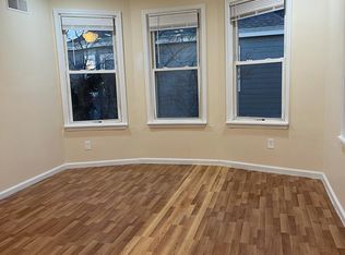 301 N Dupont Rd APT 4, Wilmington, DE 19804