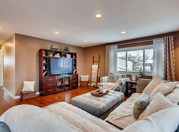 4th image of 7708 W Galeview Ln #7708
