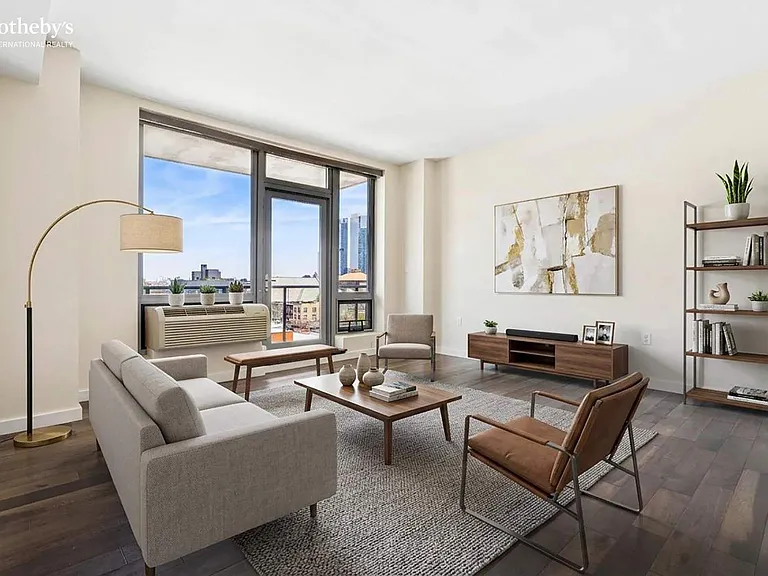5-49 Borden Ave #F7 — Photo 1