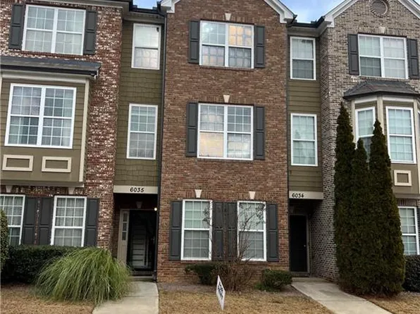 6035 Bayrose Cir, East Pt, GA 30344