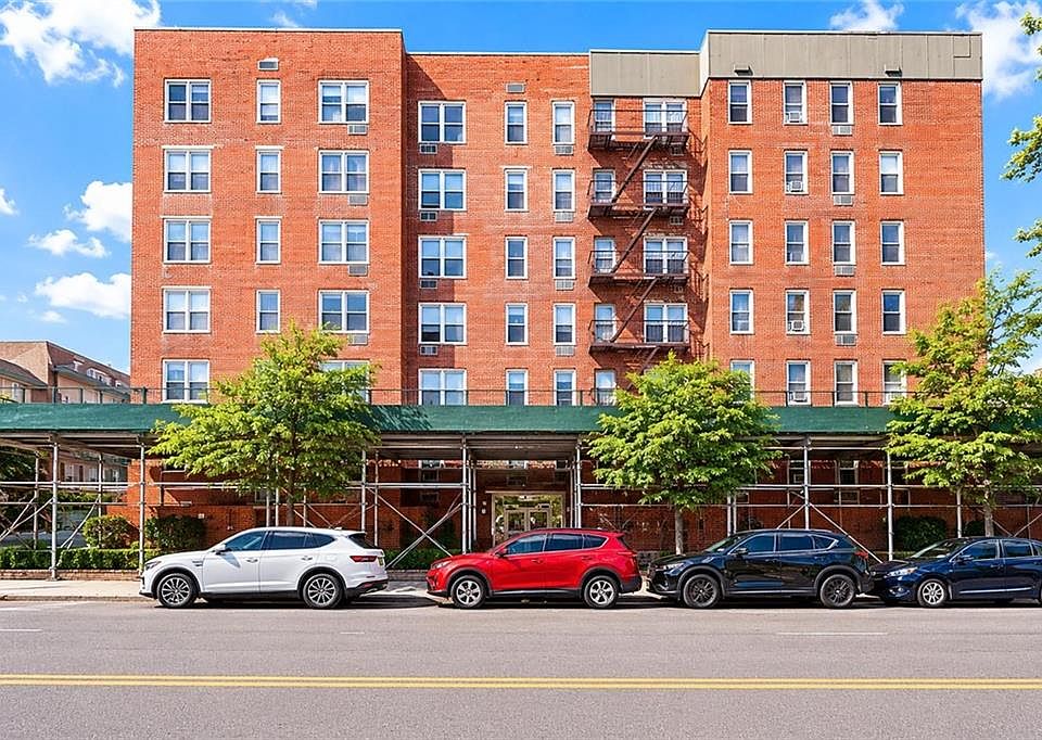 1st image of 735 Avenue W #6J