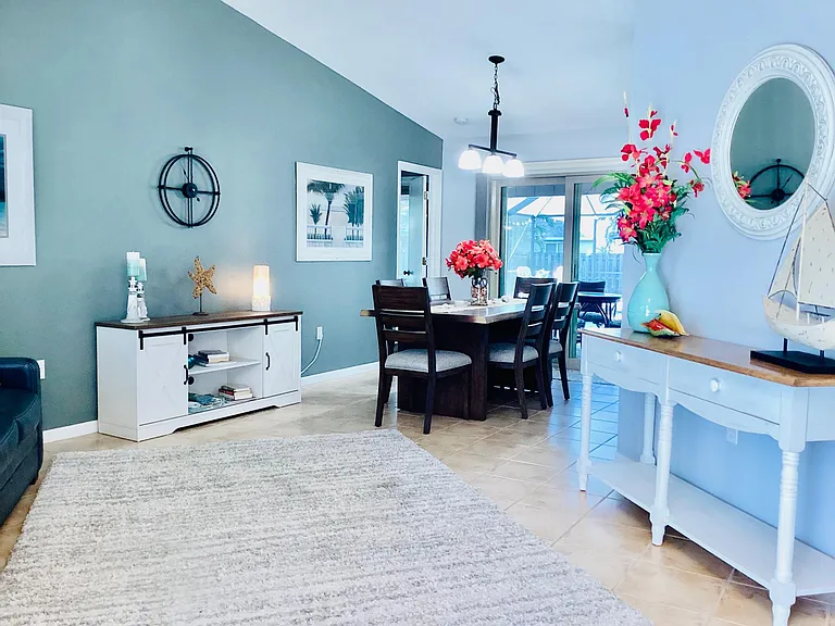 921 Cypress Wood Ln — Photo 25