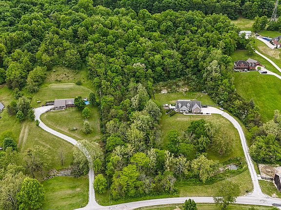3rd image of 3159 Ten Mile Rd
