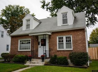 32 Danker Ave, Albany, NY 12206