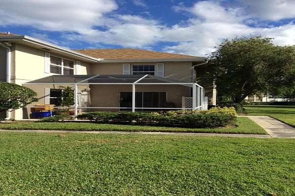 Home For Sale In Stamford Quads @ Sunset Trace