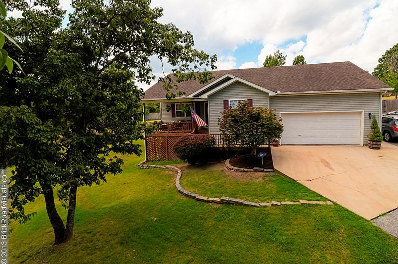 1st image of 15625 Lakeview Dr