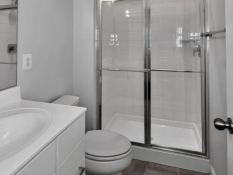 612 Leigh Way — Photo 7