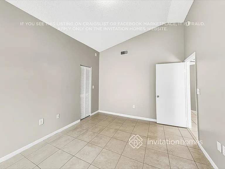 22315 SW 100th Ave — Photo 8