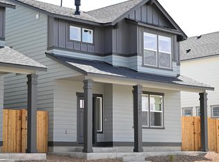 3544 NW 7th St, Redmond, OR 97756