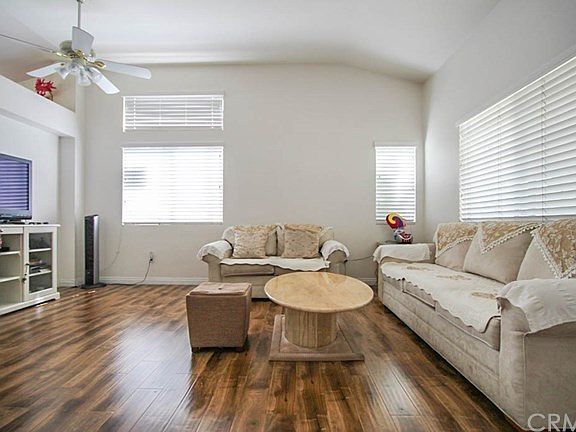 5th image of 1777 Elm Ave