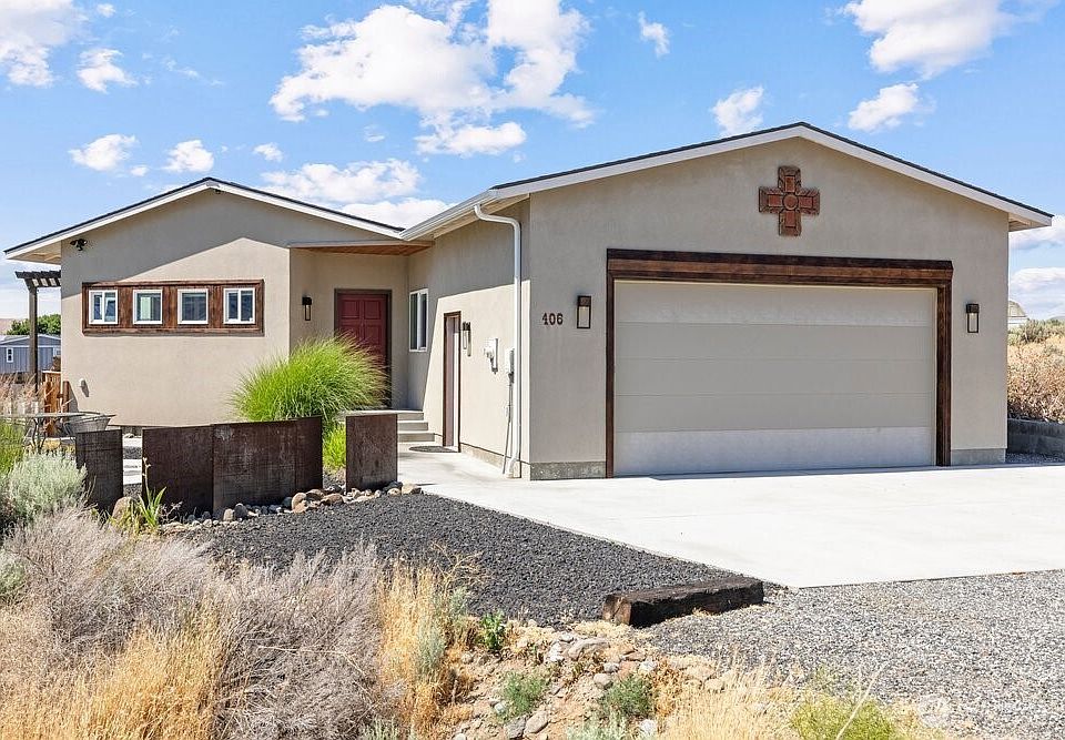 1st image of 406 Island View SW
