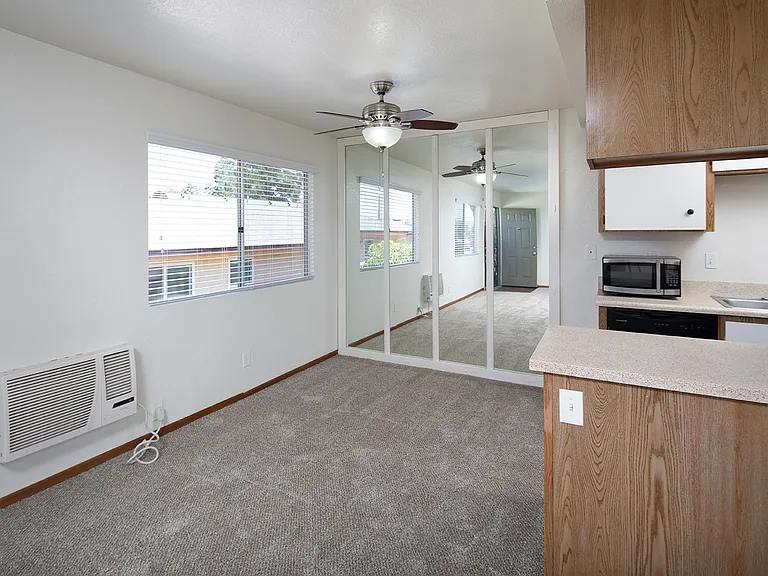3639 South Bonita Street — Photo 18